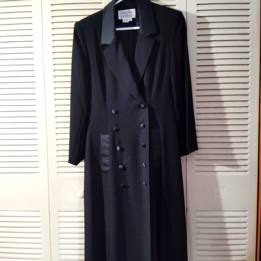 Rickie Freeman size 6 dress